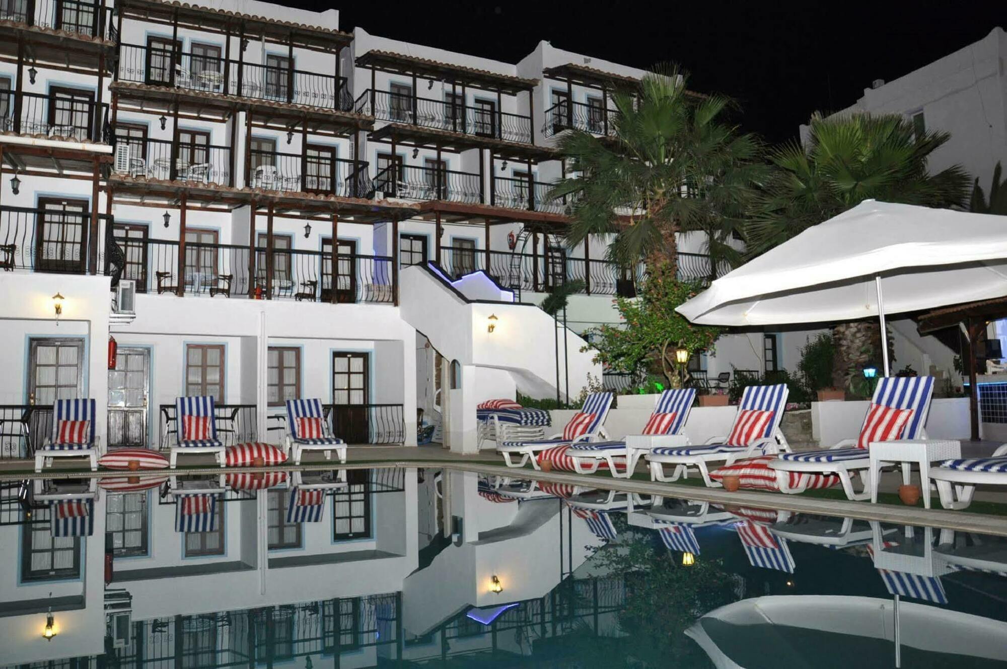 Gloriatibi Jarra Hotel Gümbet Exteriör bild